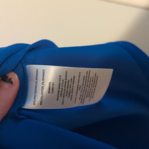 Blue Ruffle Blouse, L - Picture 4 of 4